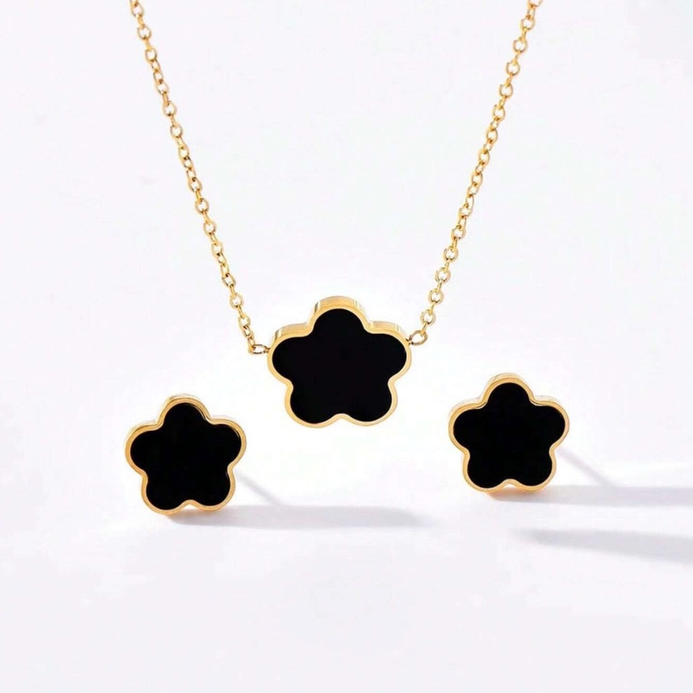 Floral Necklace Earrings Gold Tone Titanium Steel set - Picture 6 of 7